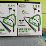 MODEL NO. LUXURY HEROBEET NECKBAND 120Hr TYPEC BATTERY Mah270